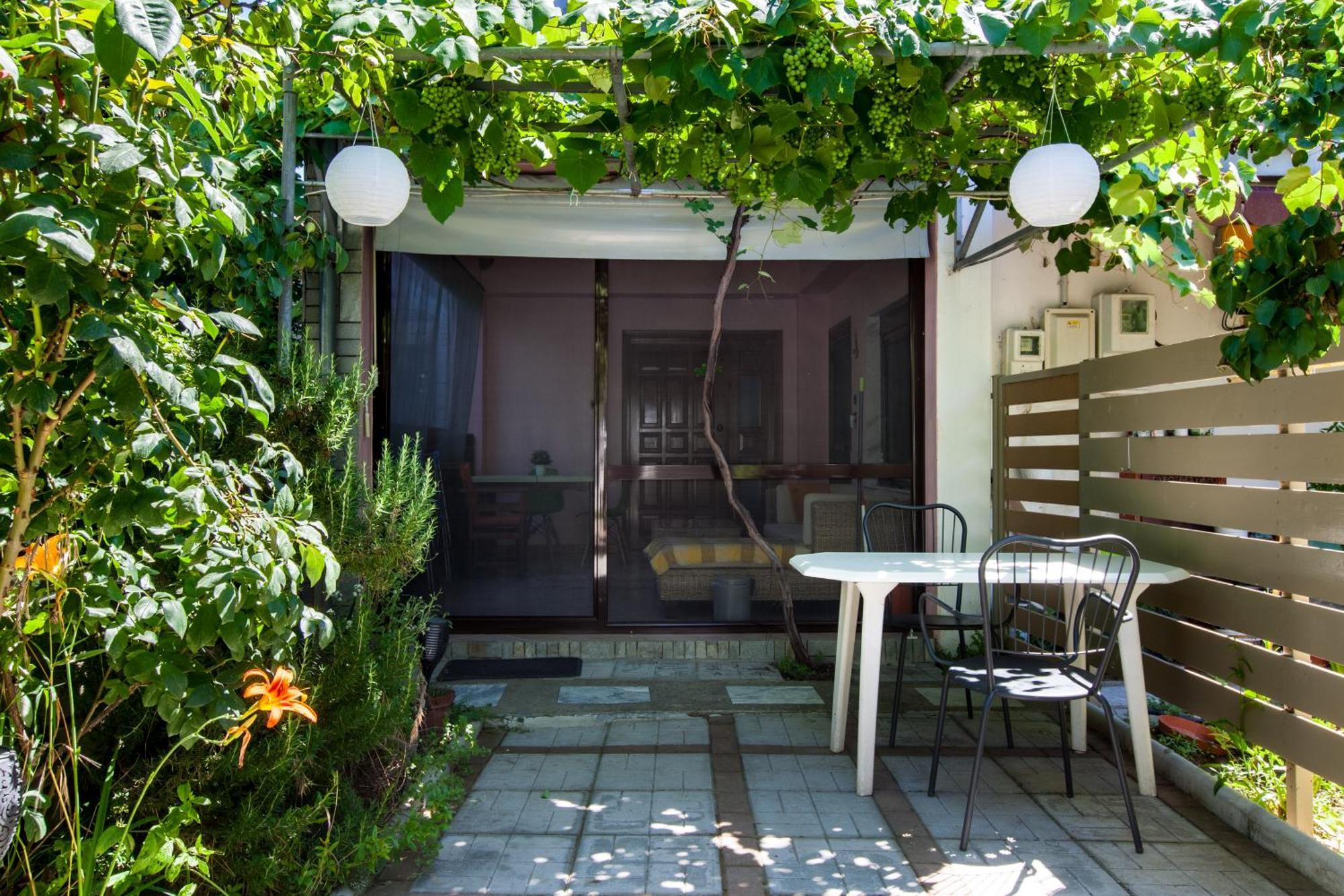 Garden Guest Room Fanárion المظهر الخارجي الصورة