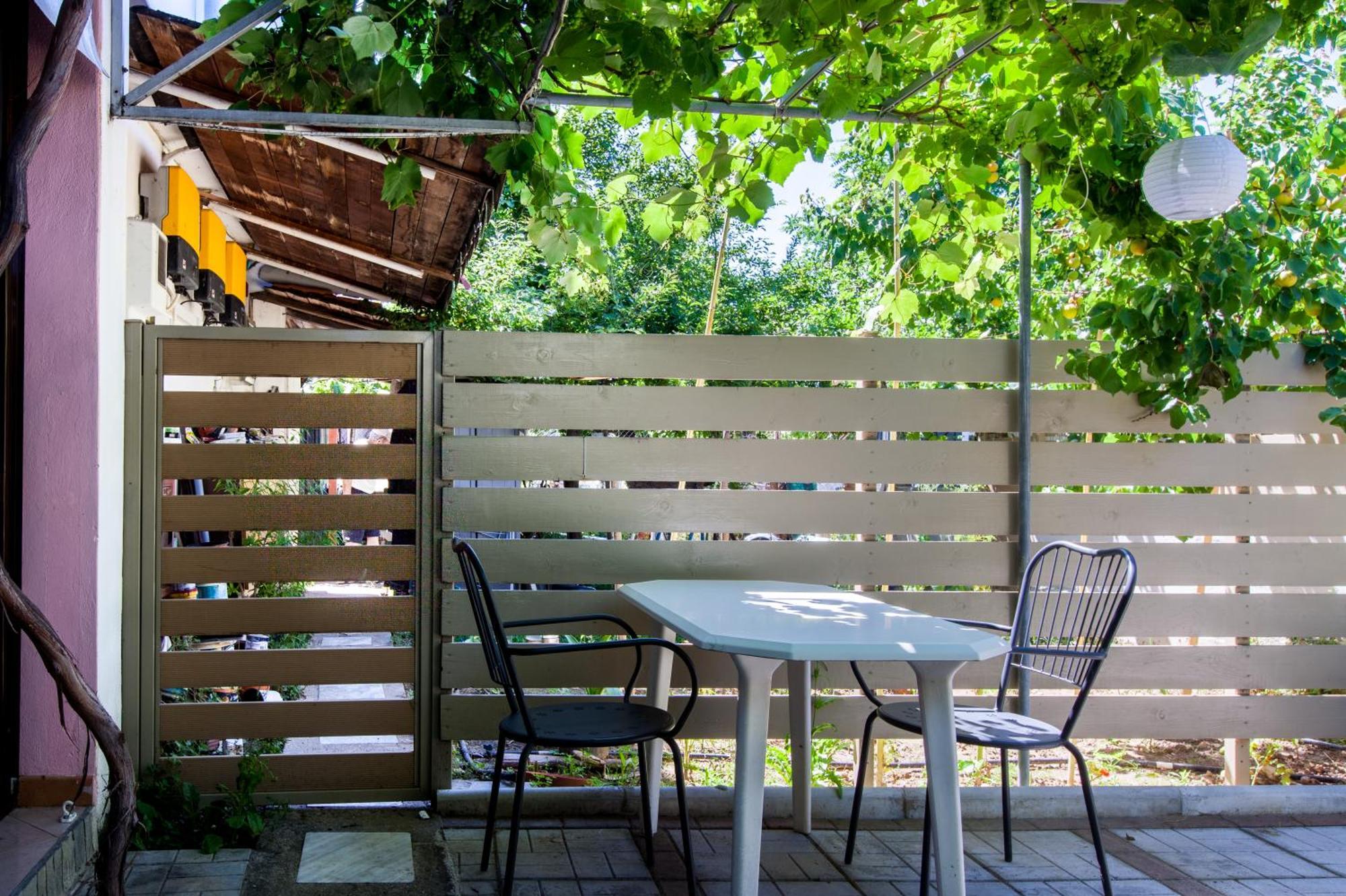 Garden Guest Room Fanárion المظهر الخارجي الصورة